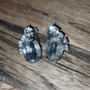 Elegant Vintage Silver Crystal Rhinestone Clip On Earrings